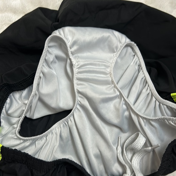 Athletic Shorts - Picture 3 of 4